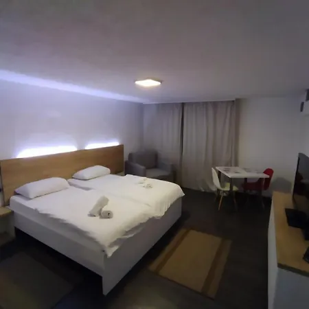 公寓 Lamisa 图兹拉